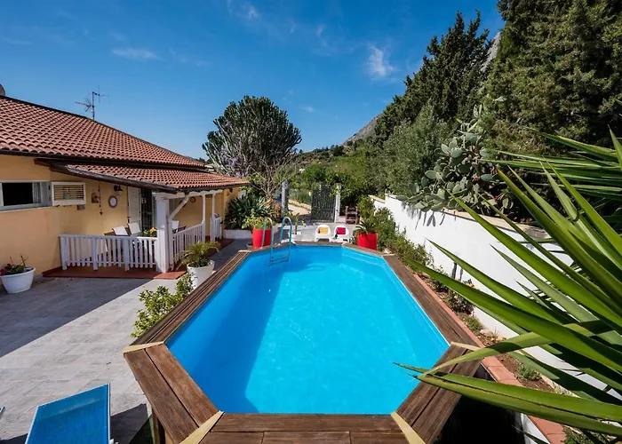 Gagliardetta 卡斯泰拉马莱